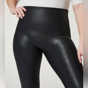 Spanx Faux Leather Leggings Size XL